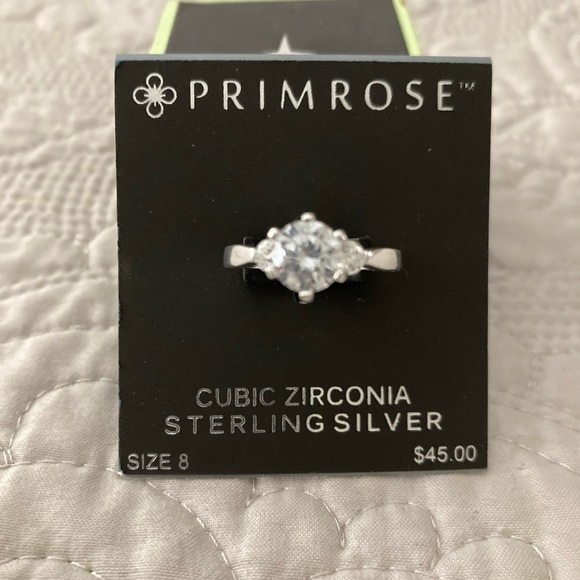 Cubic Zirconia 1 Carat Solitaire Ring NWT - Picture 3 of 4
